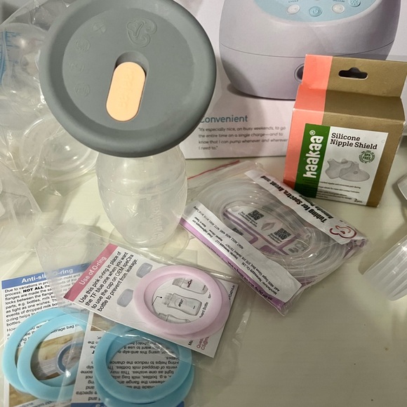 Spectra S1 Pump Set + Lot of Various Parts/Flanges - Picture 7 of 7